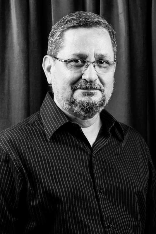 Master Cesar Alejandro Carrillo
