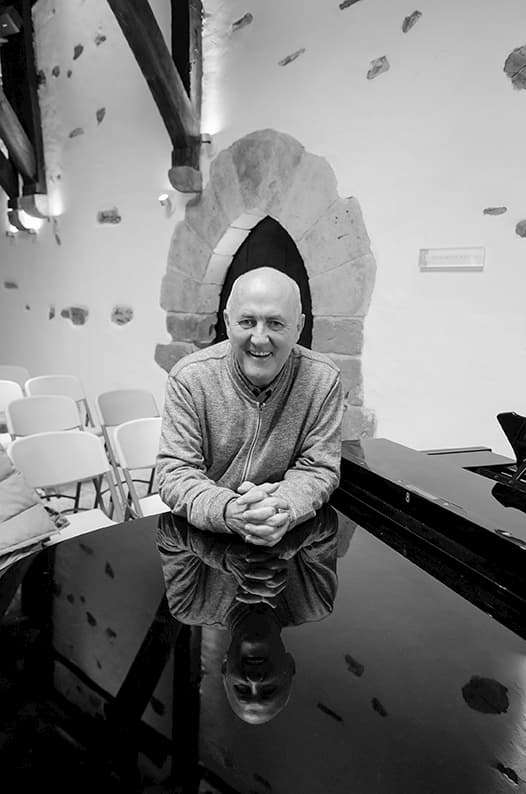Maestro Javier Busto